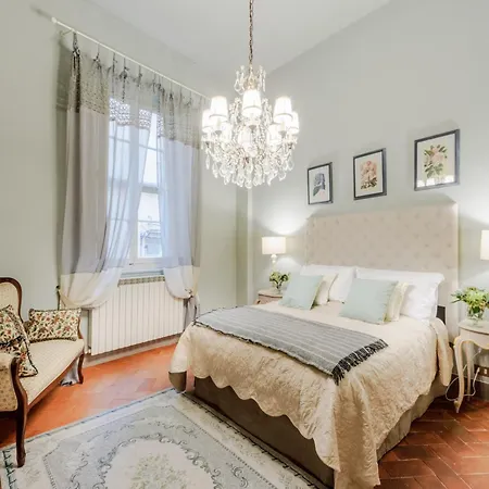 Panoramic Living In The Heart Of Lucca