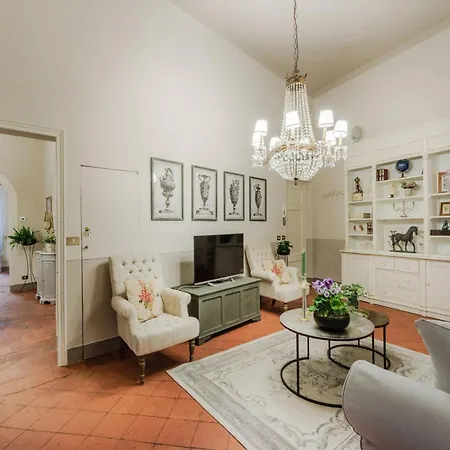 Apartment Panoramic Living In The Heart Of