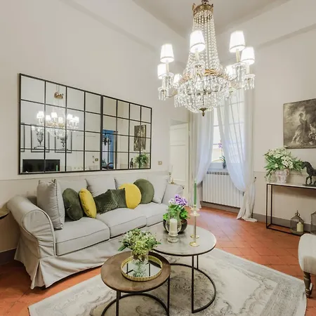 Panoramic Living In The Heart Of Lucca